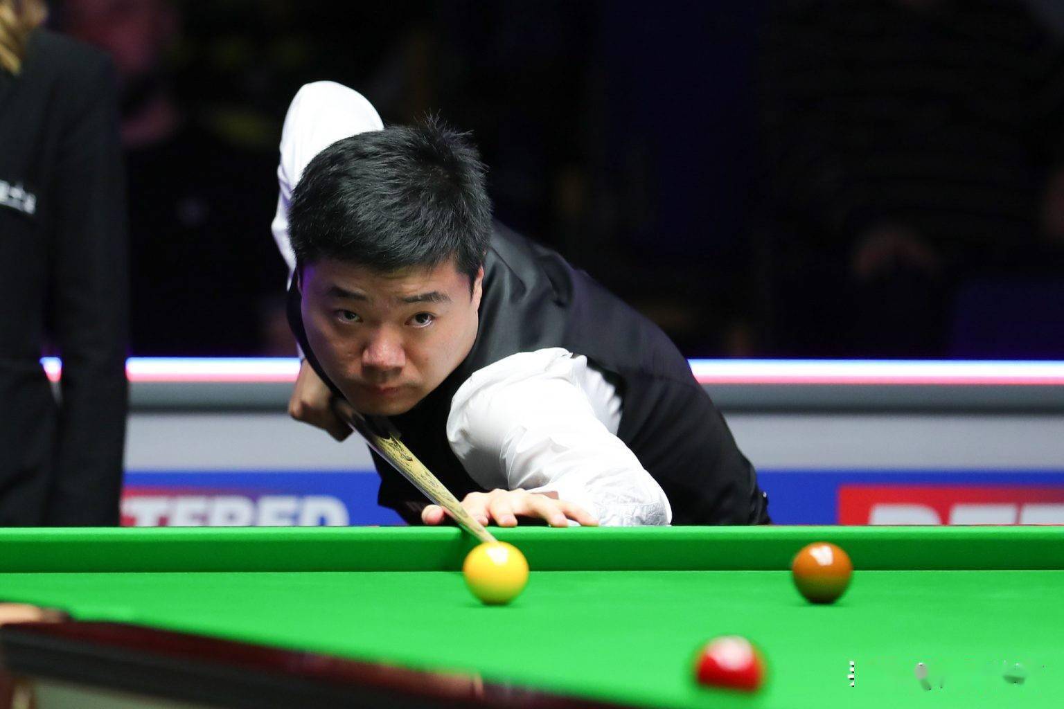 例如英超联 例如英超联