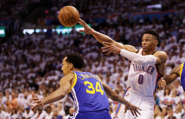 他关上房门 他关上房门