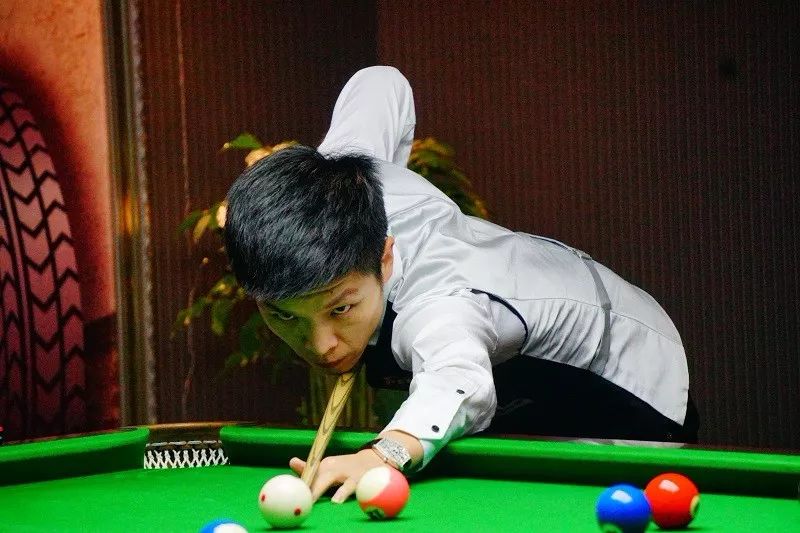 一手普通牌 一手普通牌